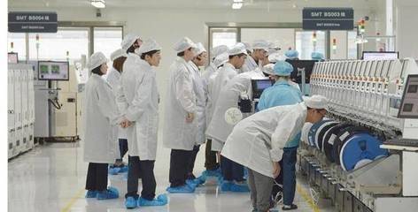 探訪OPPO工廠 R15手機(jī)生產(chǎn)環(huán)境嚴(yán)苛，品質(zhì)細(xì)節(jié)令人折服